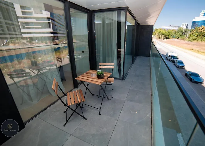 One-bedroom With Balcony And Sofa Bed Near Pipera Metro * Bucharest