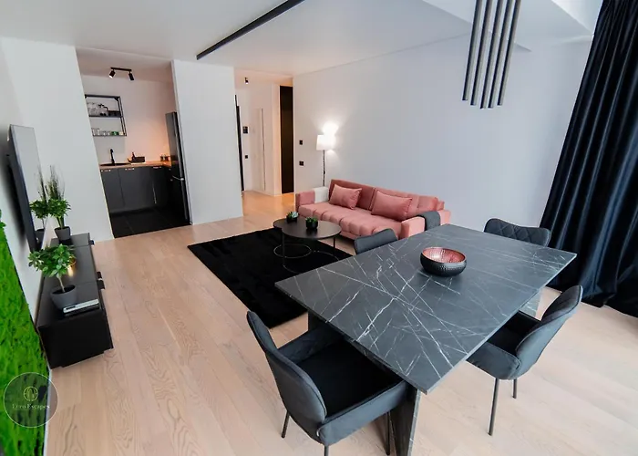 Apartment One-bedroom With Balcony And Sofa Bed Near Pipera Metro *
