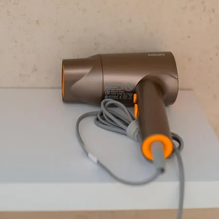 Apartment 1-bedroom With Balcony & Sofa Bed Near Promenada Mall *