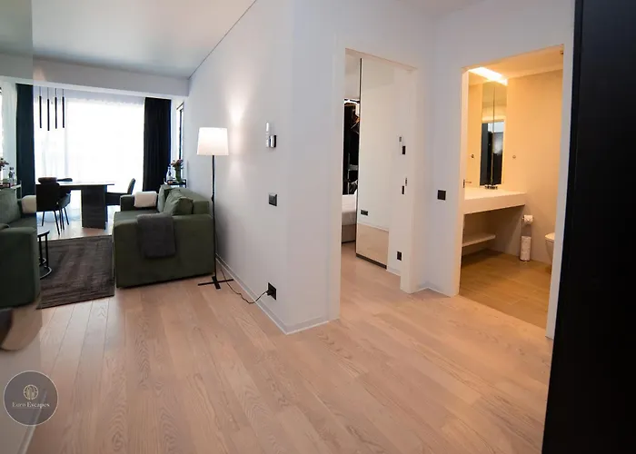 One-bedroom With Balcony And Sofa Bed Near Pipera Metro Daire