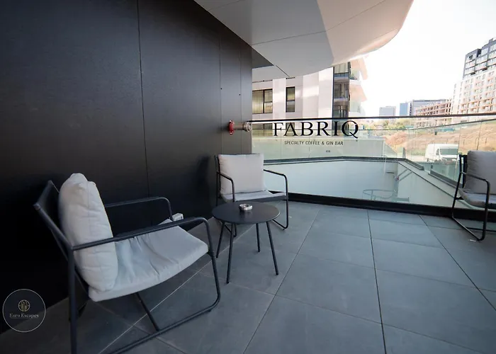One-bedroom With Balcony And Sofa Bed Near Pipera Metro