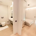 One-bedroom With Balcony And Sofa Bed Near Pipera Metro *