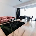 One-bedroom With Balcony And Sofa Bed Near Pipera Metro *