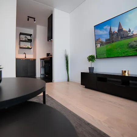One-bedroom With Balcony And Sofa Bed Near Pipera Metro Apartman