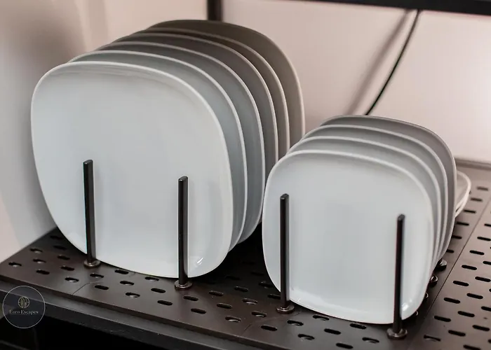 1-bedroom With Balcony & Sofa Bed Near Promenada Mall 公寓 *